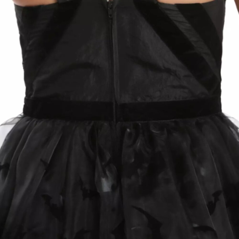 RARE - DC Comics Batman Formal Dress from Hot Topic - Picture 5 of 9